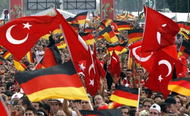 Foto - Merkel ‘‘Yunanistan’ın yanındayız’’ dedi... İşte Türkiye ve Almanya'nın askeri gücü karşılaştırması