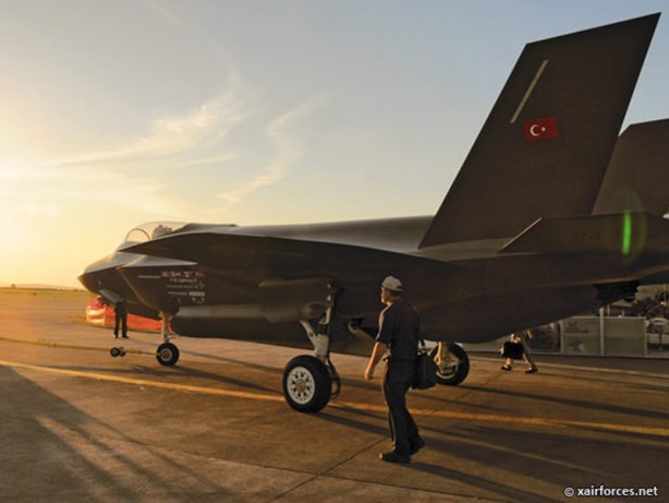 Foto - Merkel ‘‘Yunanistan’ın yanındayız’’ dedi... İşte Türkiye ve Almanya'nın askeri gücü karşılaştırması