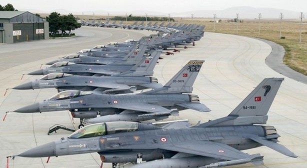 Foto - Merkel ‘‘Yunanistan’ın yanındayız’’ dedi... İşte Türkiye ve Almanya'nın askeri gücü karşılaştırması