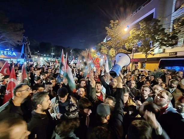 Foto - Türkiye ve dünyadan İsrail'e lanet yağdı! Vicdanın sesi sokaklara taştı