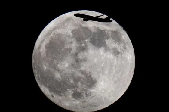 Foto - Türkiye ve dünyadan kanlı ay tutulması manzaraları