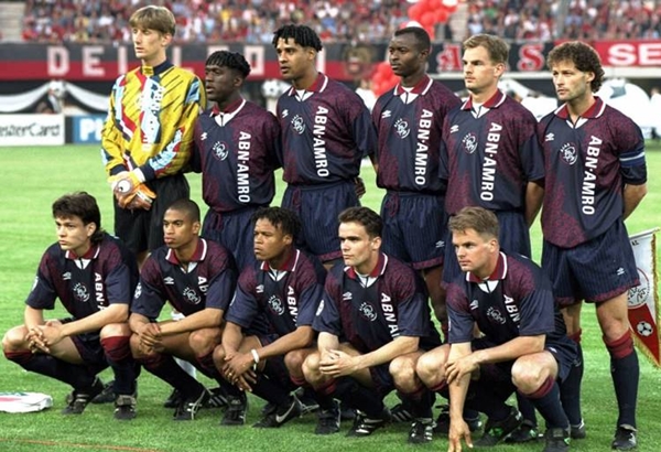 Foto - Türkiye ve dünyadan unutulmaz 11'ler