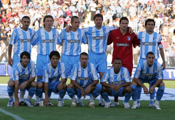 Foto - Türkiye ve dünyadan unutulmaz 11'ler