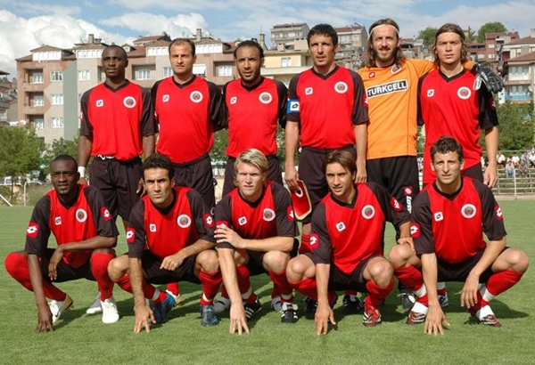 Foto - Türkiye ve dünyadan unutulmaz 11'ler