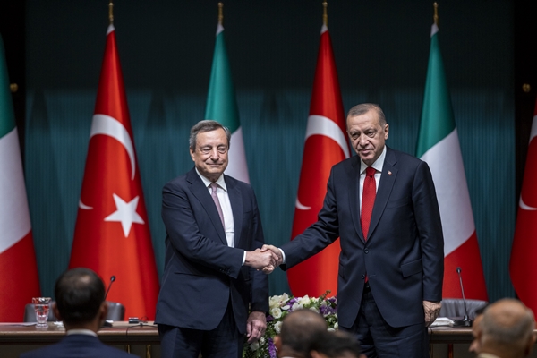 Foto - Türkiye ve İtalya arasında imzalar atıldı