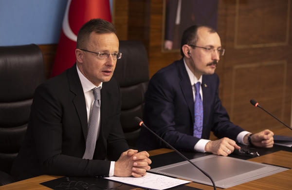 Foto - Türkiye ve Macaristan arasında imzalar atıldı