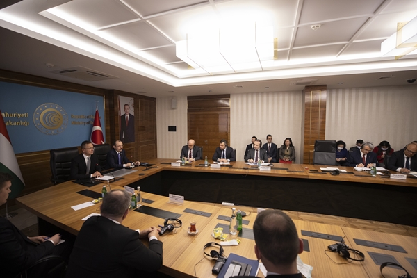 Foto - Türkiye ve Macaristan arasında imzalar atıldı