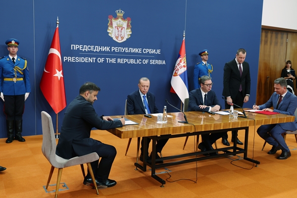 Foto - Türkiye ve Sırbistan arasında imzalar atıldı