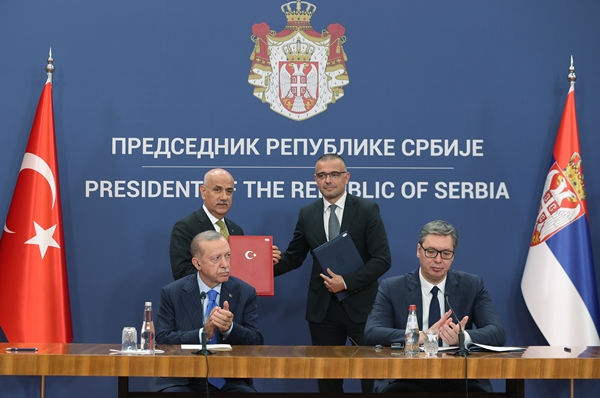 Foto - Türkiye ve Sırbistan arasında imzalar atıldı