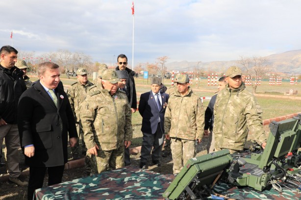 Foto - Türkiye, yerli ve milli gösteri yaptı! Erzincan'da Mehmetçik sergisi büyüledi...