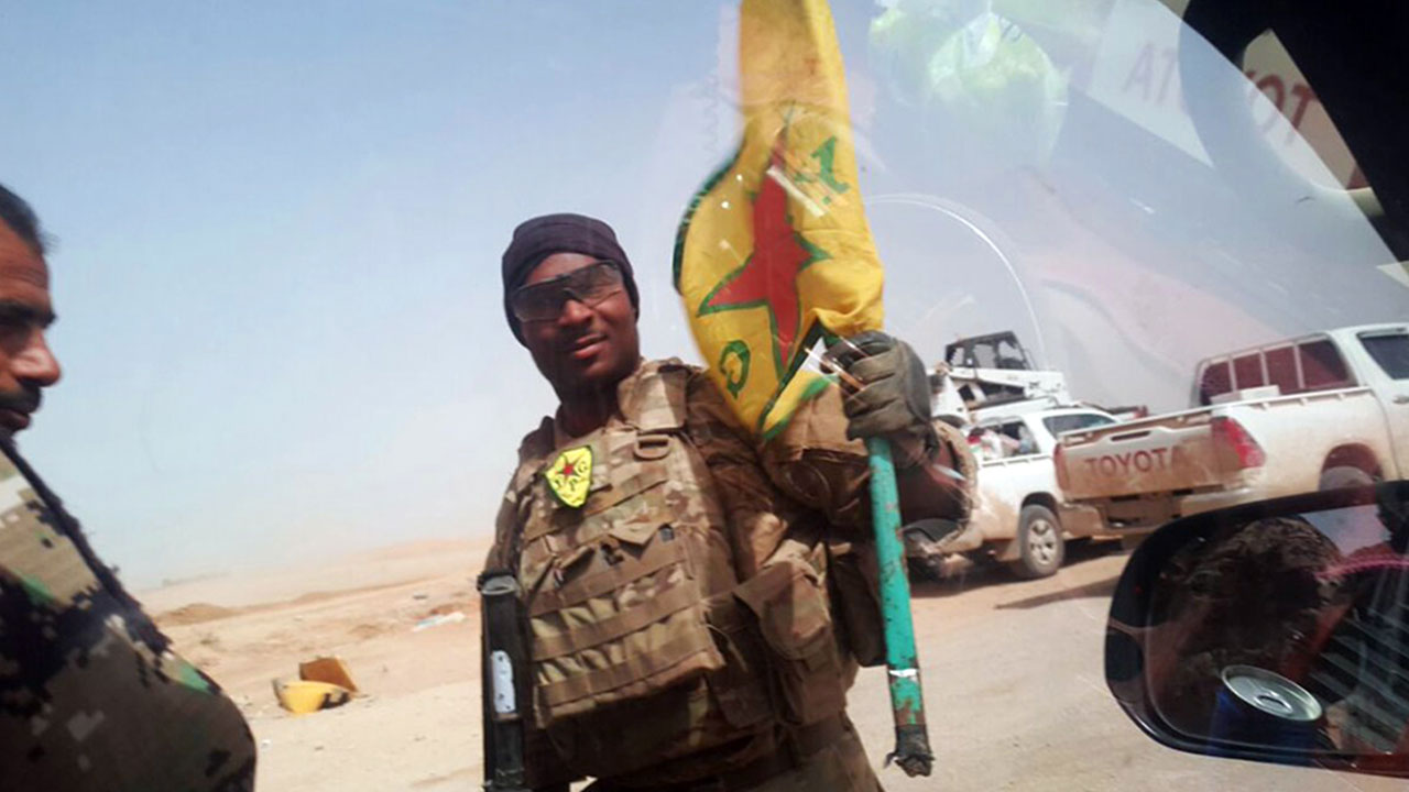 Foto - Türkiye ziyaretine saatler kala YPG'den El Şara'ya skandal talep