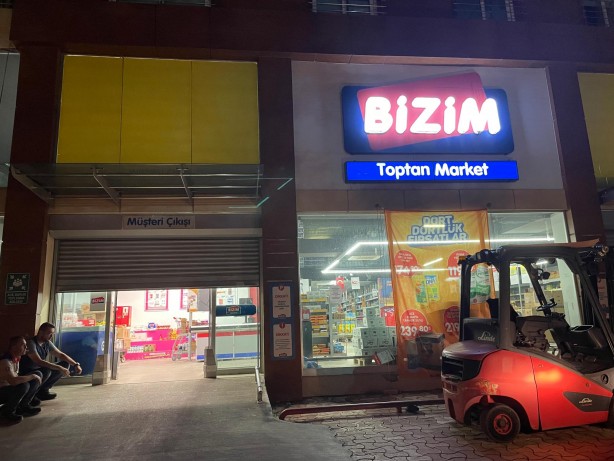 Foto - Türkiye'de 156 şubesi bulunan ünlü marketten olay karar: 1 ay boyunca 2023 fiyatlarına dönüyoruz