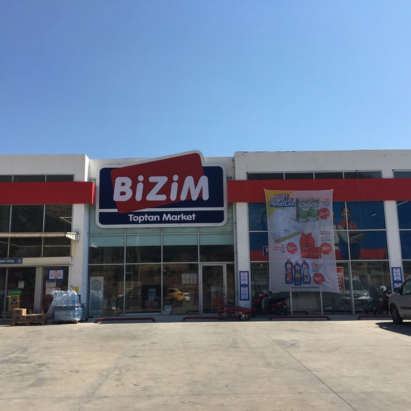 Foto - Türkiye'de 156 şubesi bulunan ünlü marketten olay karar: 1 ay boyunca 2023 fiyatlarına dönüyoruz