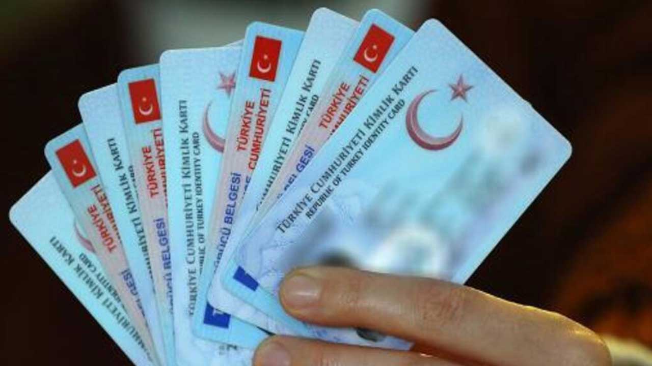 Türkiye'de 7 bin 434 liraya yükselen ehliyet fiyatları bakın Almanya'da ne kadar! 