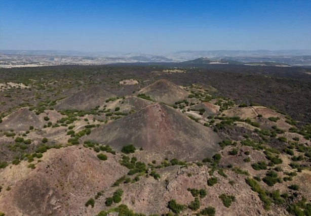 Foto - Türkiye'de bir ilk, 5 km derinlikte 8 adet bulundu! Püskürme ihtimali gündemde...