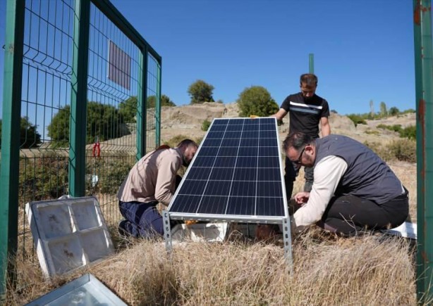 Foto - Türkiye'de bir ilk, 5 km derinlikte 8 adet bulundu! Püskürme ihtimali gündemde...