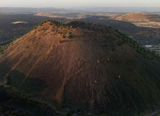 Foto - Türkiye'de bir ilk, 5 km derinlikte 8 adet bulundu! Püskürme ihtimali gündemde...