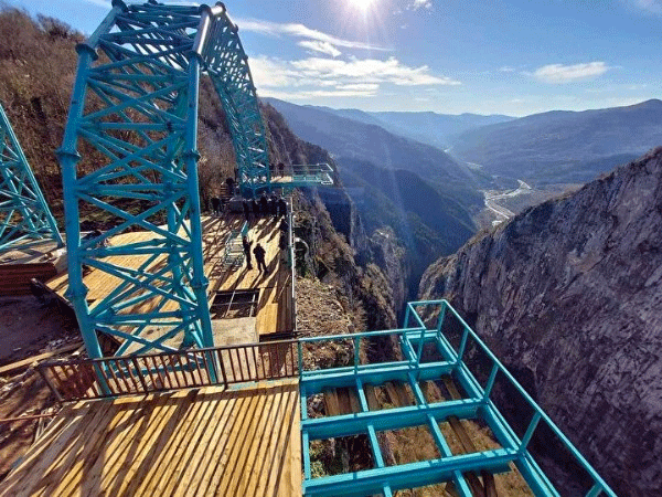 Foto - Türkiye'de bir ilk! Bu salıncağa binmek yürek istiyor