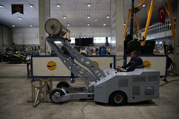 Türkiye'de bir ilk oldu! Milli Muharip Uçak'ta da kullanılacak