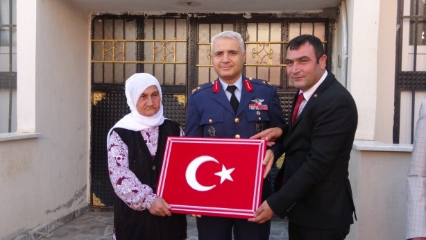 Foto - Türkiye’de bir ilk: Şehit ailesine ikinci ’şehadet belgesi’ verildi