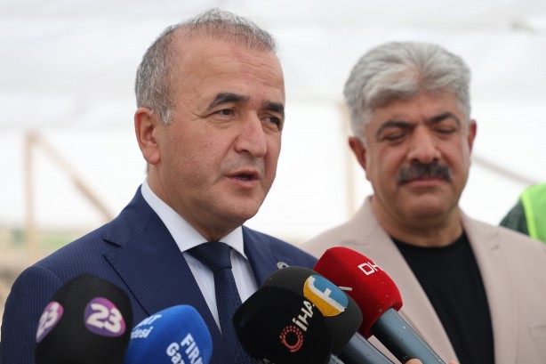 Foto - Türkiye'de bir ilk! 120 bin TL'ye aldığı arsada paha biçilemez bir eser buldu