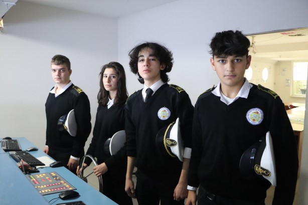 Foto - Türkiye'de bu liseden mezun olan zengin oluyor! 2 bin dolarla işbaşı yapıyorlar