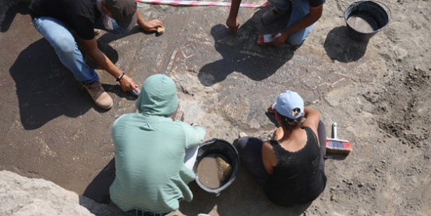 Foto - Türkiye'de bulundu! Takvimler Mozaiği: Dünyada eşi benzeri yok! Tam 5 bin yıllık