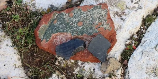 Foto - Türkiye'de büyük ses getirecek keşif! Van'da ilk defa görülen mezarı Jandarma korumaya aldı