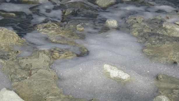 Foto - Türkiye’de büyüklüğüyle 7. sırada bulunuyor! Dronla görüntülendi! O gölümüz can çekişiyor!