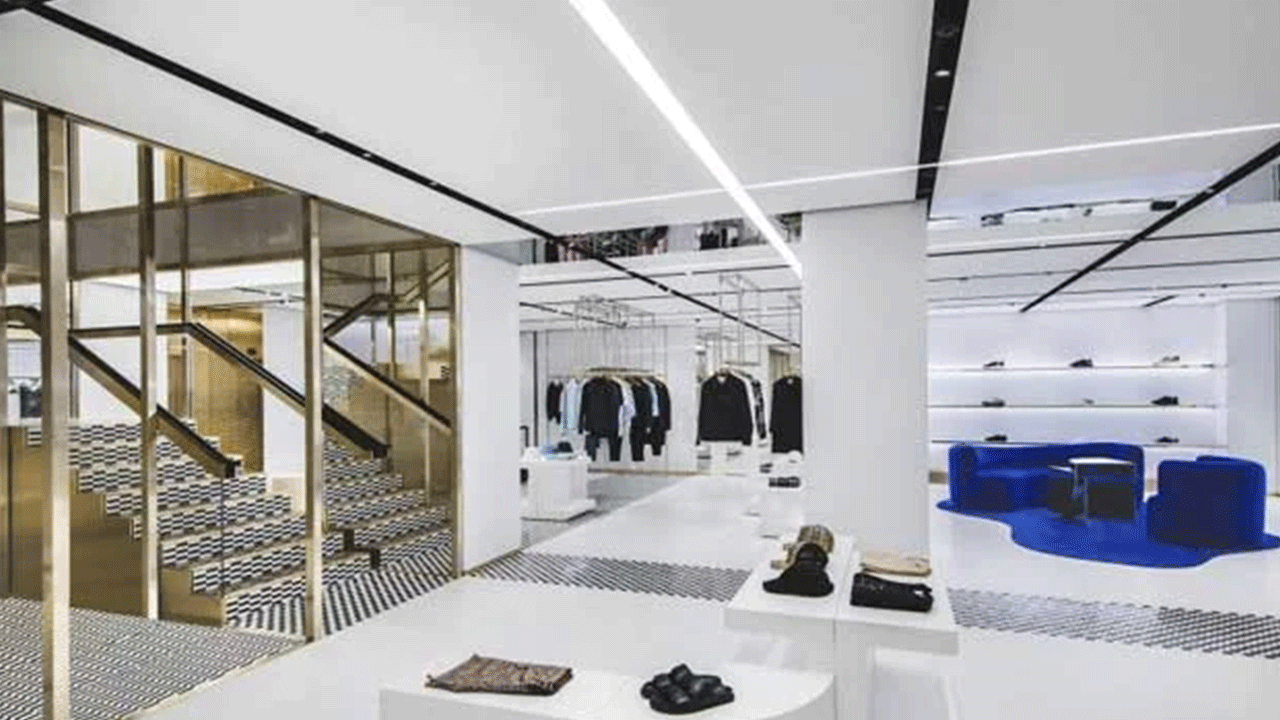 Foto - Türkiye'de çok sayıda şubesi var: Giyim devi 1.700 kişiyi işten çıkaracak!