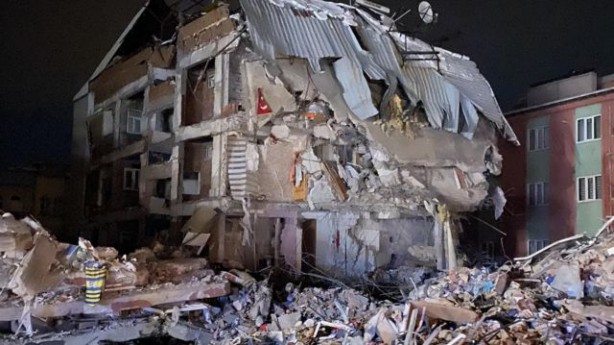 Foto - Türkiye'de depremler devam ederken Avrupa ülkesinden skandal işgal çağrısı! 'Şimdi hemen yapalım' diyerek duyurdu