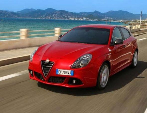 Foto - Türkiye'de en çok bu otomobiller satıyor!