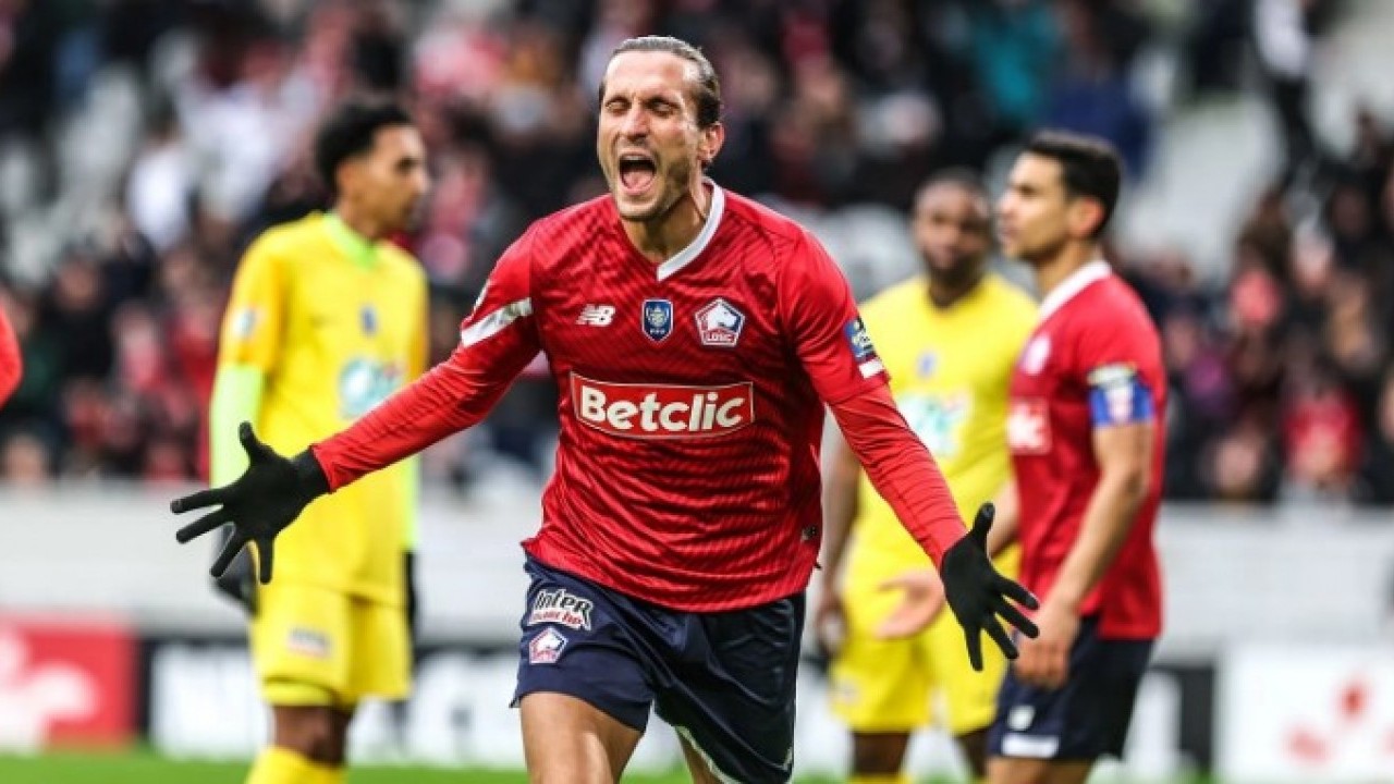 Türkiye’de en yüksek bedenlle satılan 10 futbolcu açıklandı