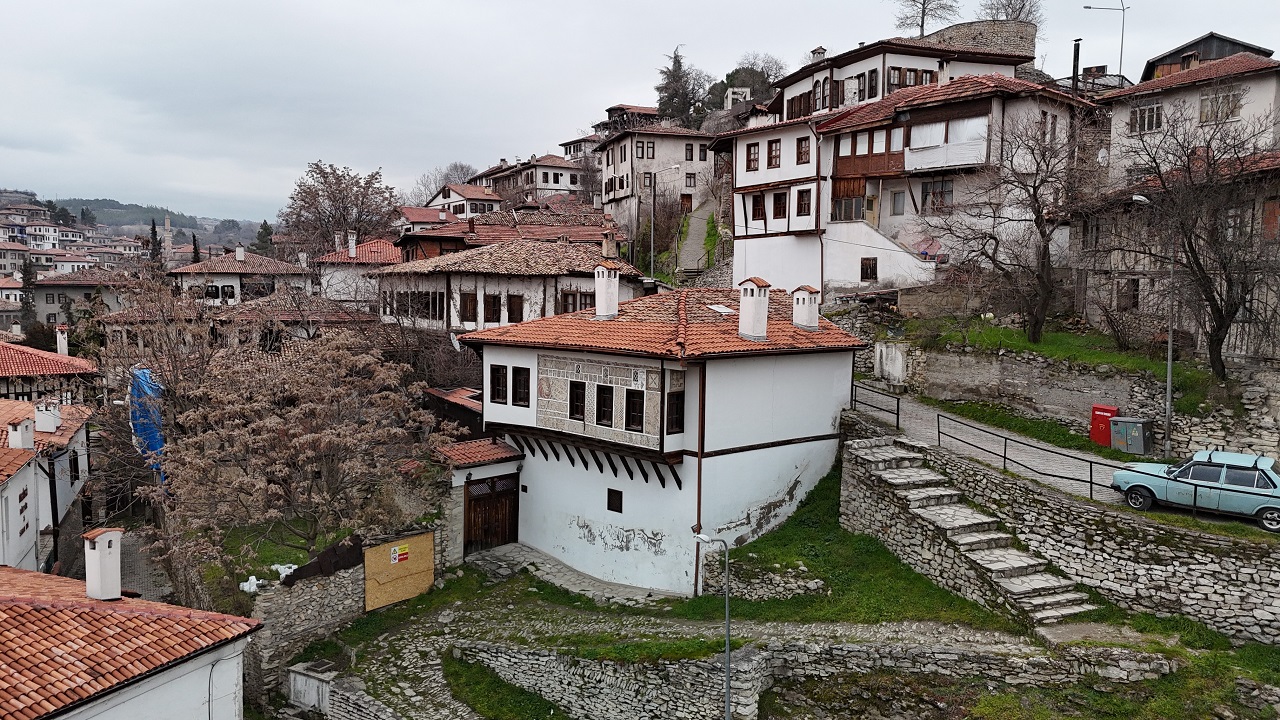 Foto - Türkiye’de eşi benzeri yok! 239 yıllık Safranbolu evi gizemiyle dikkat çekiyor