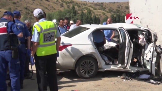 Foto - Türkiye’de geçen yıl trafik kazası verileri açıklandı