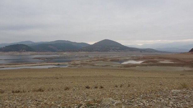 Foto - Türkiye’de giderek yayılıyor! Çanakkale'de endişelendiren görüntü