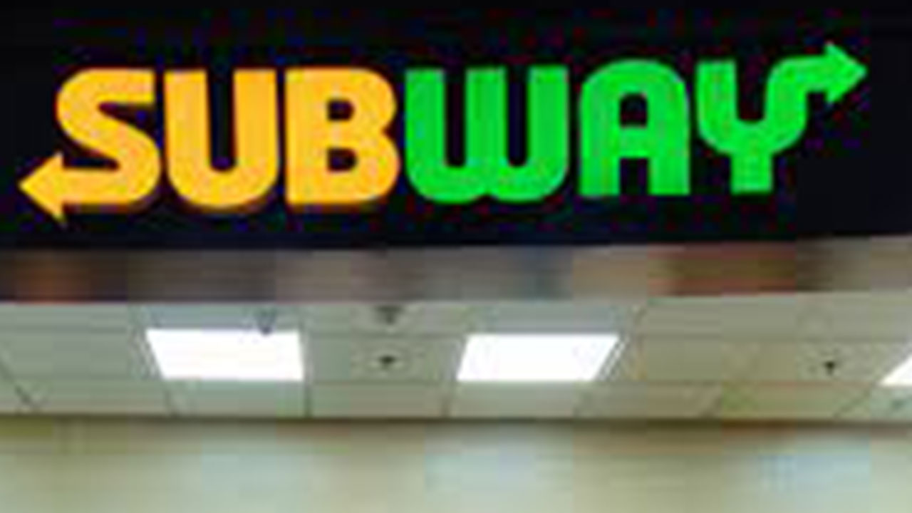 Foto - Türkiye'de hemen hemen tüm AVM'lerde bulunan fast-food zinciri iflas etti: 600 şube kepenk indirdi