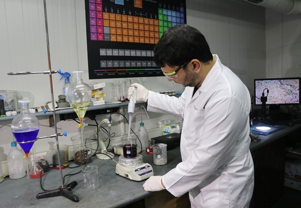 Foto - Türkiye'de ilk defa yapıldı... ''Kritik ham madde'' elde edildi
