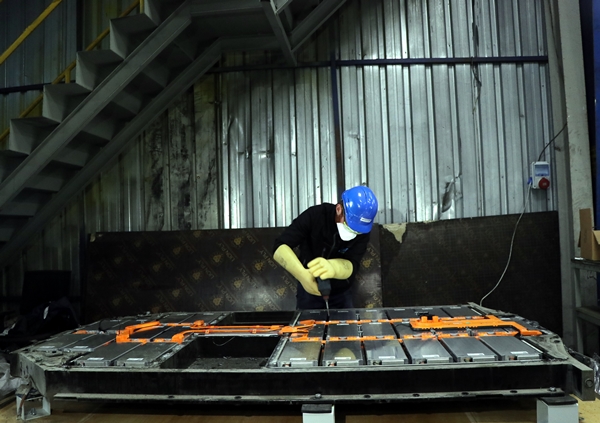 Foto - Türkiye'de ilk defa yapıldı... ''Kritik ham madde'' elde edildi