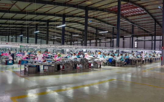 Foto - Türkiye'de onlarca mağazası olan H&M'den şok karar! Sözleşmeyi feshettiler, sebebi herkesi isyan ettirdi