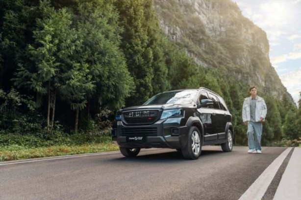 Foto - Türkiye'de resmen satışta! Fiyatını duyanlar inanamadı! Piyasayı karıştıracak SUV: SWM G03F