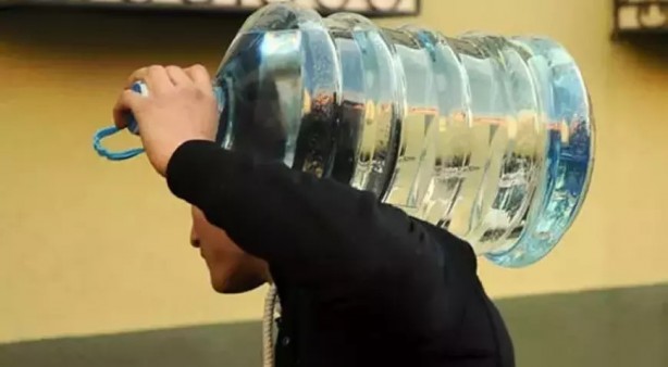 Foto - Türkiye'de satış rekorları kıran su markasında skandal! Yıllarca kirli su içirmişler