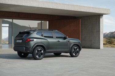 Foto - Türkiye'de satış rekorları kırıyordu! Ünlü otomobil 400 milyon euro yatırımla yerli oldu 