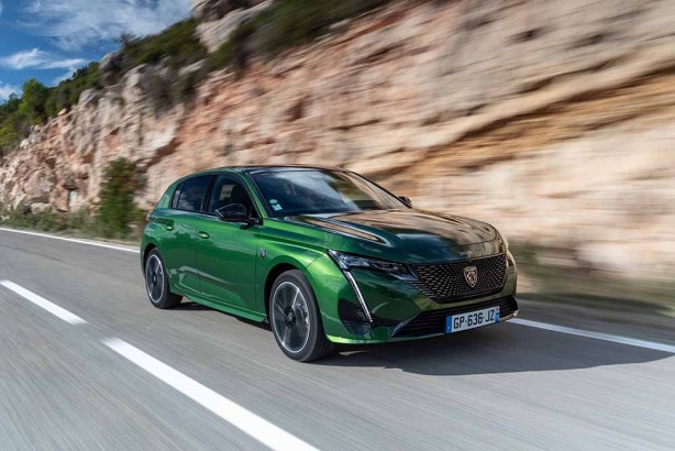 Türkiye’de satışa sunuldu! Peugeot’nun elektrikli 308 modelinin fiyatı ve menzili ne kadar?