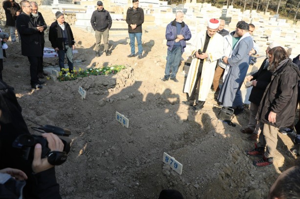 Foto - Türkiye'de şehit olan biri bebek 3 Filistinli defnedildi!