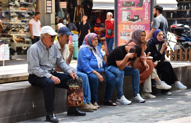 Foto - Türkiye'de sıcaklık rekoru kırıldı! İşte sıcaklığın en yüksek olduğu il
