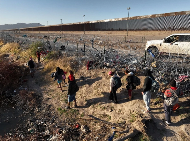 Foto - Türkiye'de Van Amerika'da Texas! Yasa dışı göçle mücadele