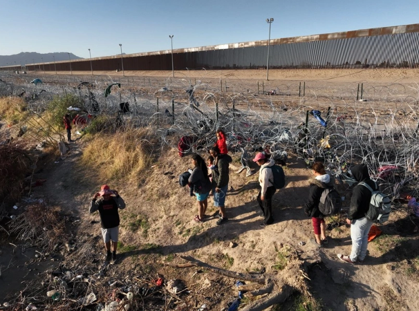 Foto - Türkiye'de Van Amerika'da Texas! Yasa dışı göçle mücadele