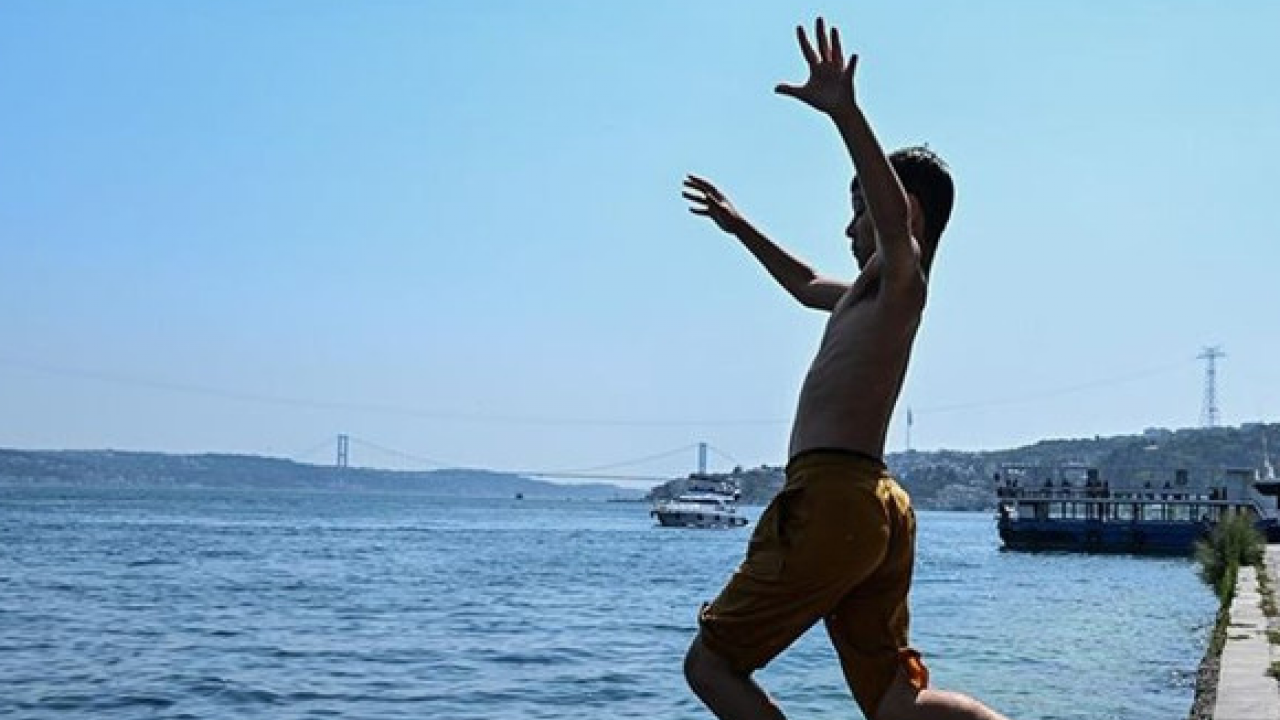 Foto - Yeniden ateş topunun içinde olacağız: ‘Yaz bir ay daha uzayacak!’ Yağmur ne zaman yağacak?