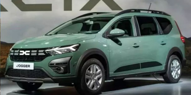 Foto - Türkiye'de 'Yılın Otomobili’ açıklandı